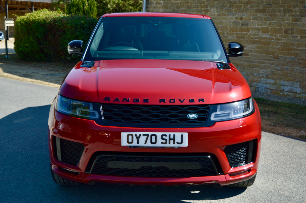 Land Rover Range Rover Sport 3.0 D300 Hse Dynamic Black Estate Black #2