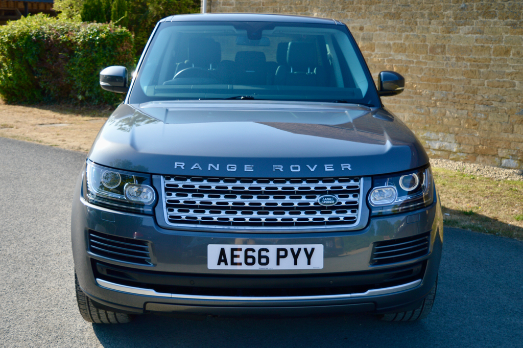 Land Rover Range Rover Suv #2