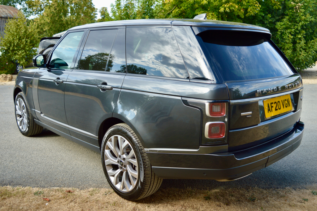 Land Rover Range Rover Suv #4