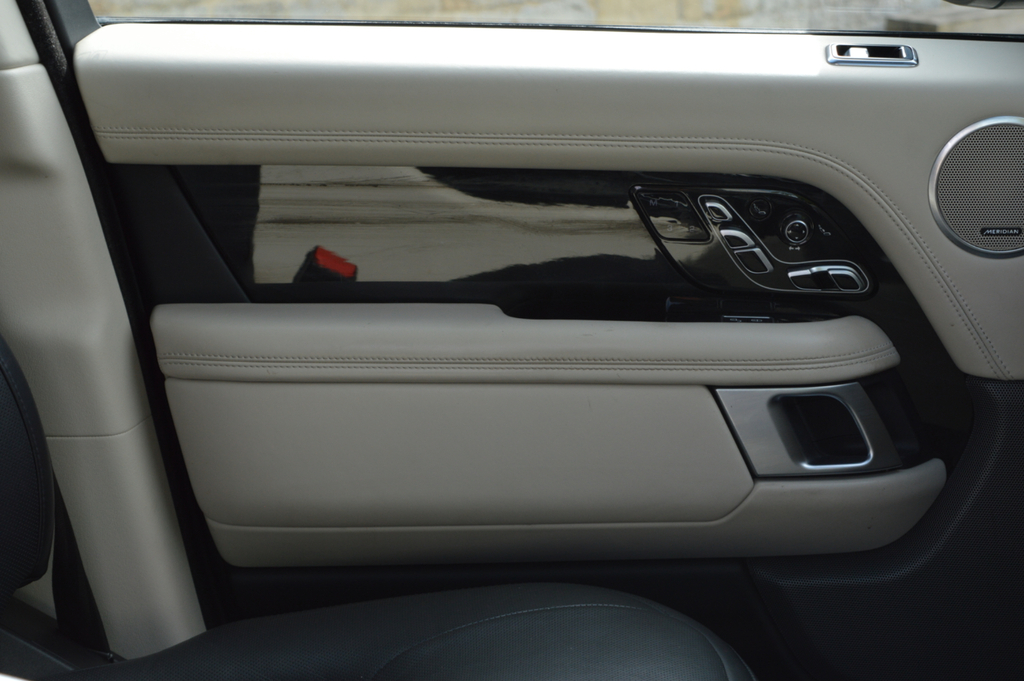 Land Rover Range Rover Land Rover Estate 3.0 D300 Vogue Se Aut Grey #55