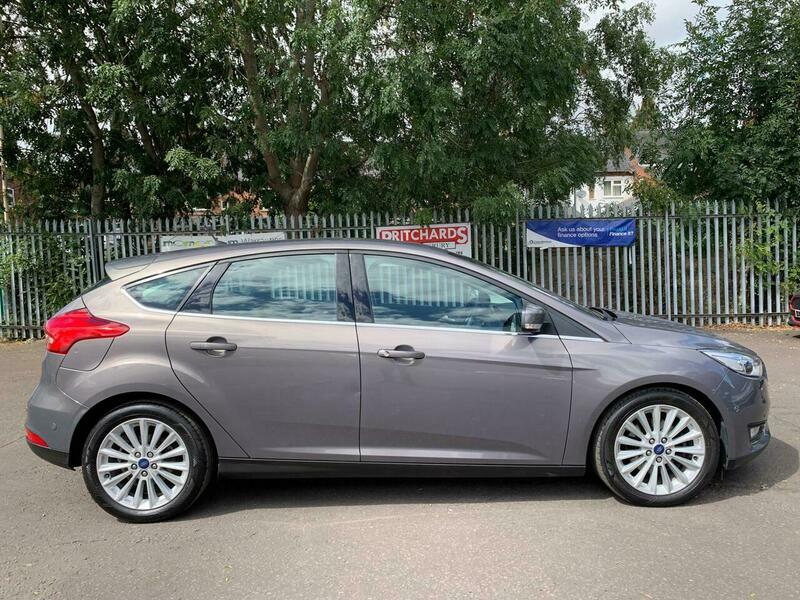 Ford Focus 1.5T Ecoboost Titanium X Brown #4