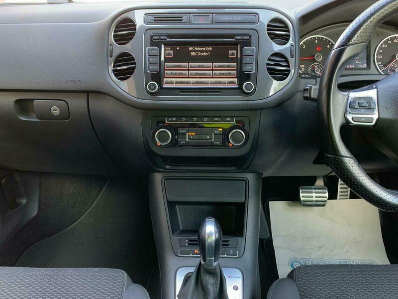 Volkswagen Tiguan 2.0 Tdi Bluemotion Tech R-line 4Wd Ss Black #44