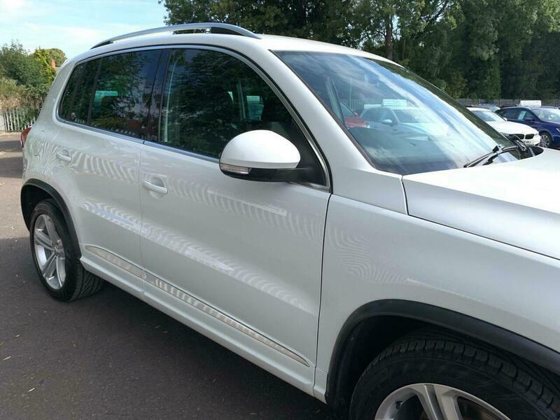 Volkswagen Tiguan 2.0 Tdi Bluemotion Tech R-line 4Wd Ss Black #11