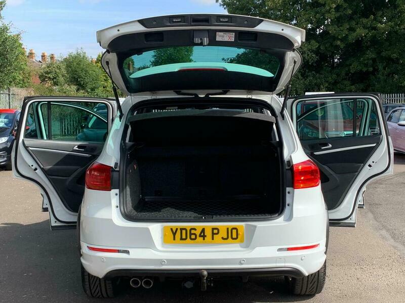 Volkswagen Tiguan 2.0 Tdi Bluemotion Tech R-line 4Wd Ss Black #28