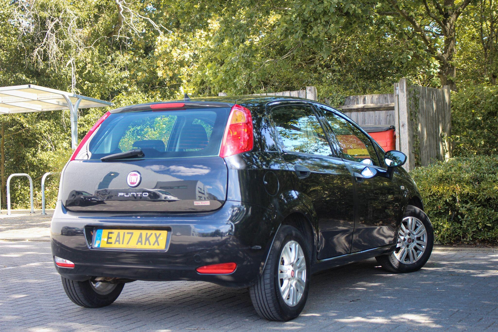 Fiat Punto 1.2 Pop Euro 6 Black #4