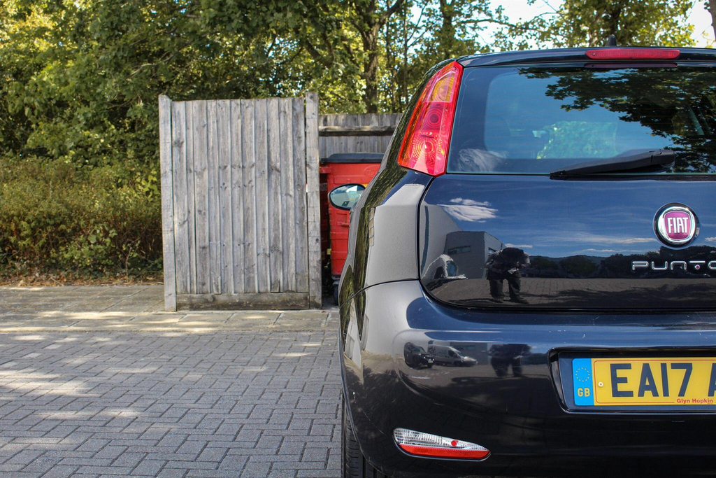 Fiat Punto 1.2 Pop Euro 6 Black #6