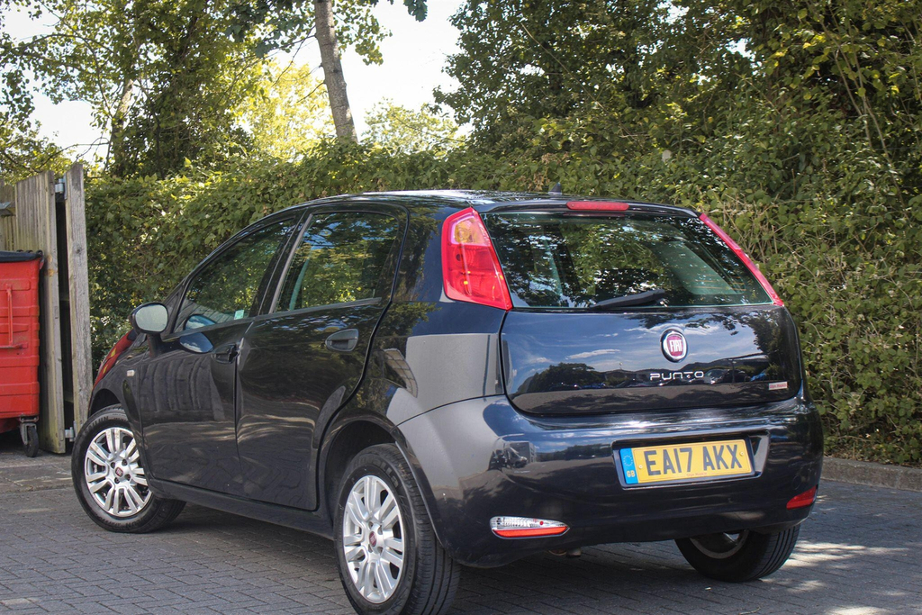 Fiat Punto 1.2 Pop Euro 6 Black #3