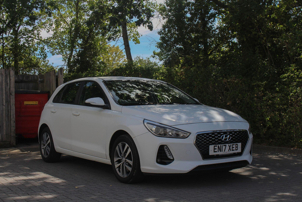 Hyundai I30 1.4 T-gdi Blue Drive Se Nav Euro 6 Ss #3
