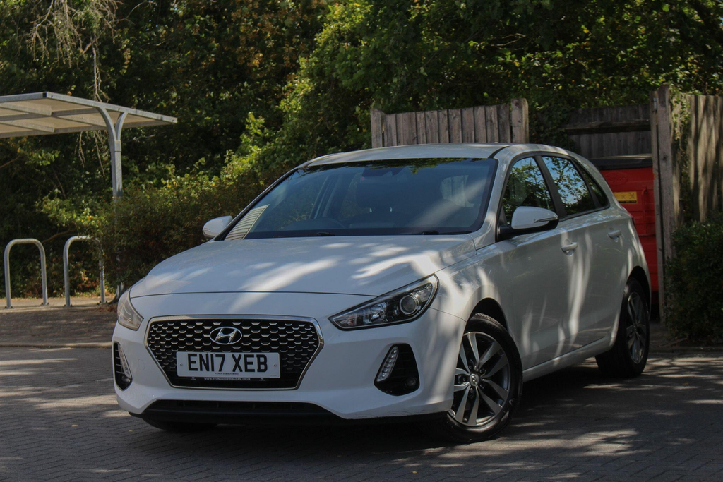 Hyundai I30 1.4 T-gdi Blue Drive Se Nav Euro 6 Ss #2