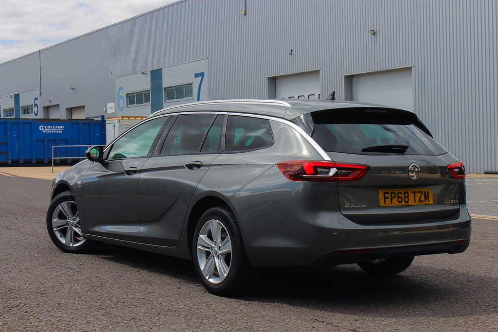 Vauxhall Insignia 1.6 Turbo D Blueinjection Elite Nav Sports Tourer #3
