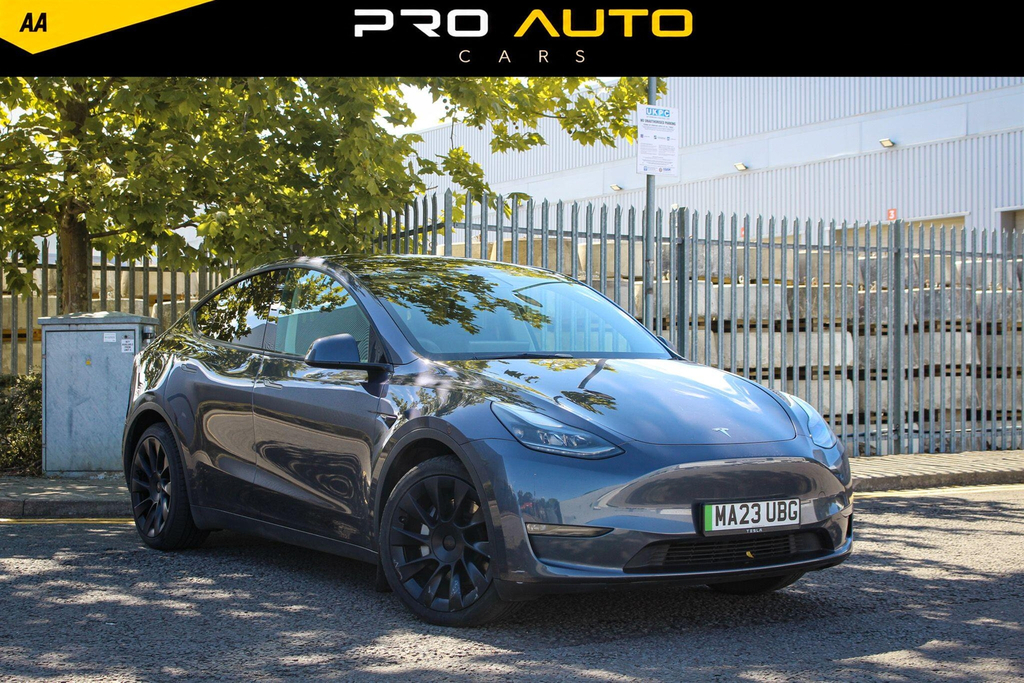 Tesla Model Y Dual Motor Long Range 4Wde