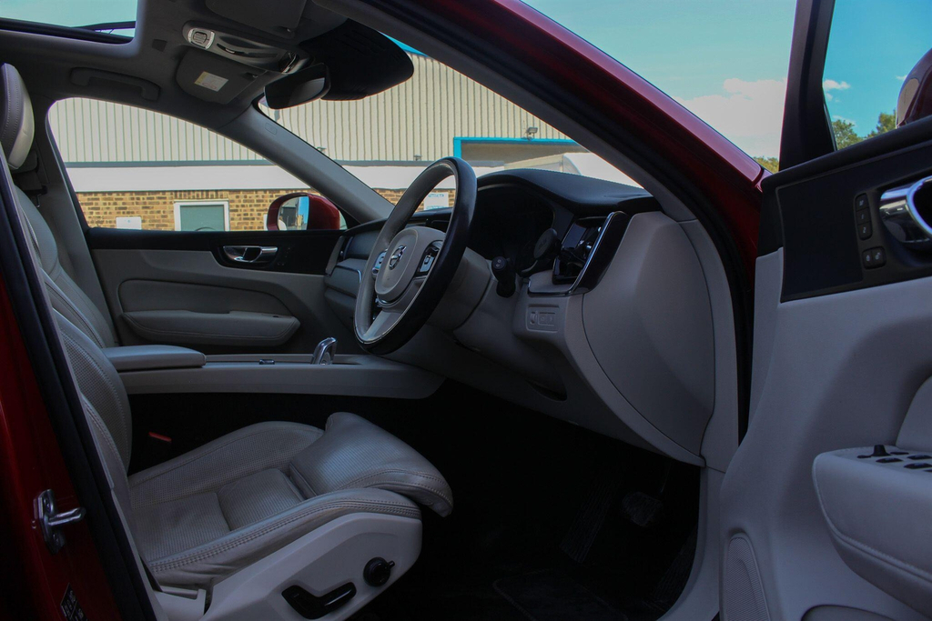 Volvo XC60 2.0 D4 Momentum Awd Geartronic Grey #43