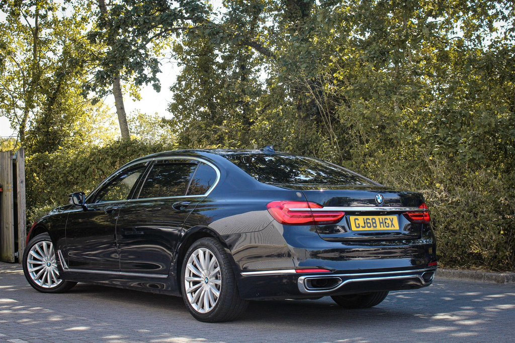 BMW 7 Series 3.0 Exclusive Xdrive Euro 6 Ss Black #3