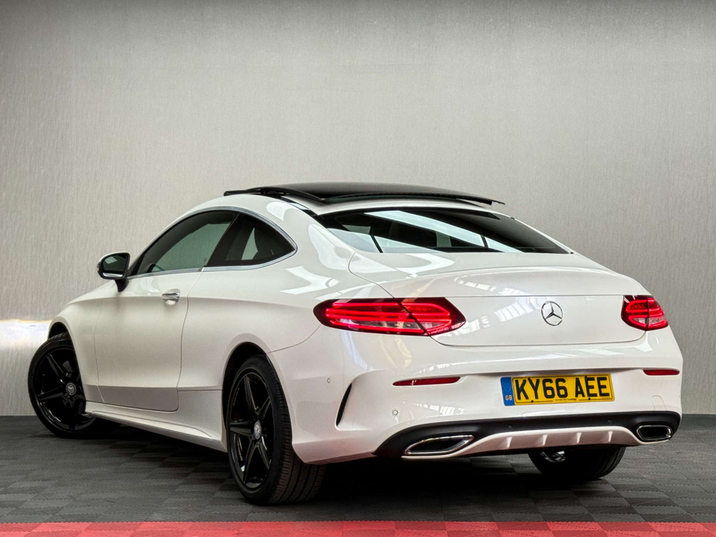 Mercedes-Benz C Class Amg Line Premium Plus Coupe G-tronic Eur #2