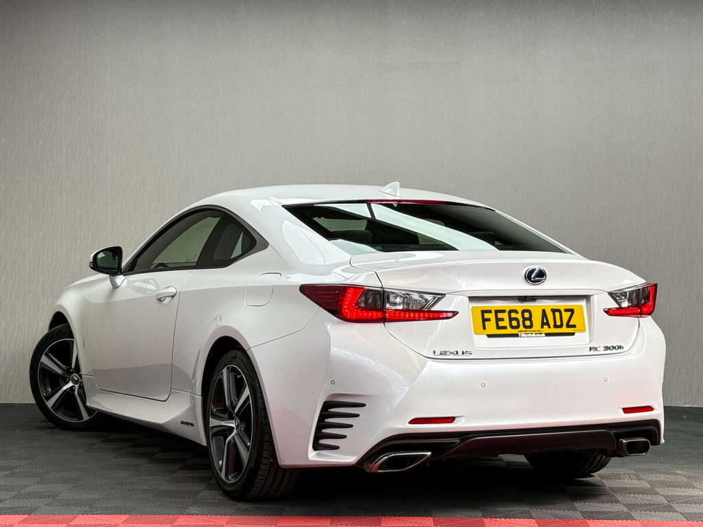 Lexus RC Luxury Coupe Hybrid E-cvt Euro 6 Ss White #2