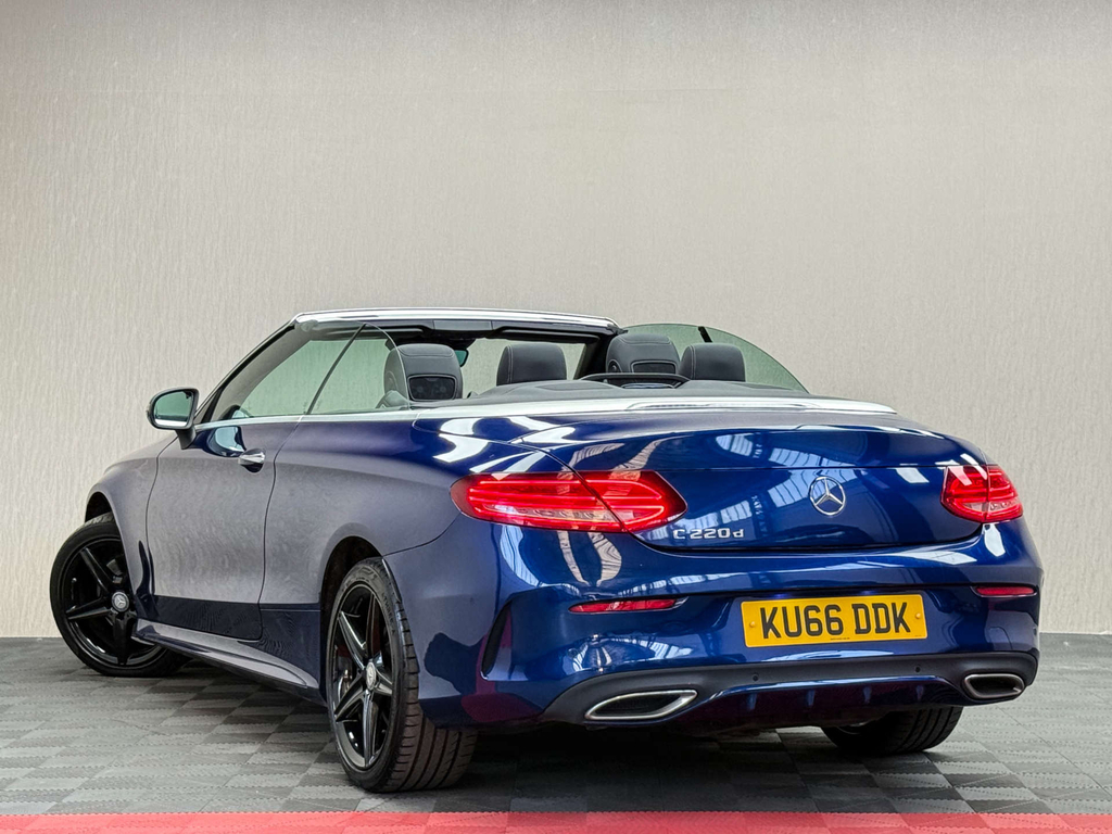 Mercedes-Benz C Class Amg Line Premium Plus Cabriolet G-tronic #2