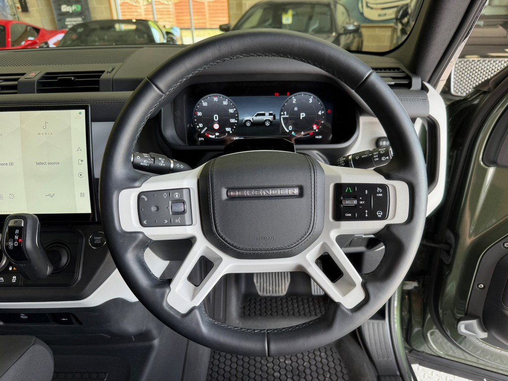 Land Rover Defender 90 3.0 D250 Hard Top X-dynamic Se 3 Seat Grey #21
