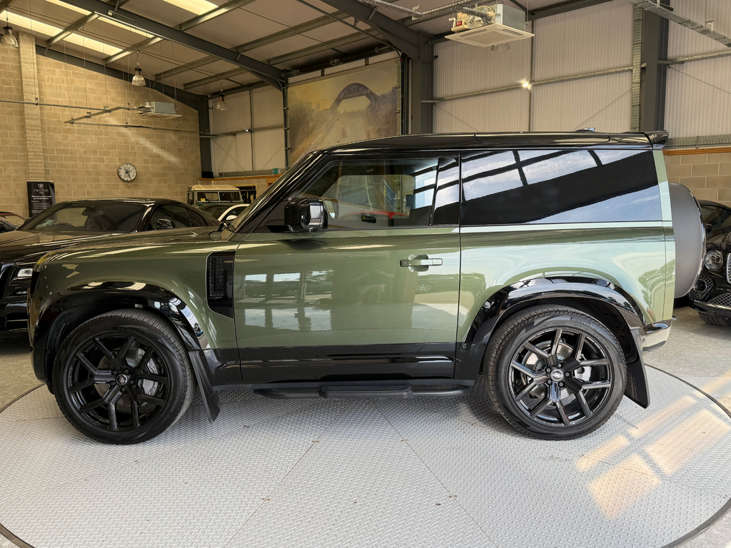 Land Rover Defender 90 3.0 D250 Hard Top X-dynamic Se 3 Seat Grey #8