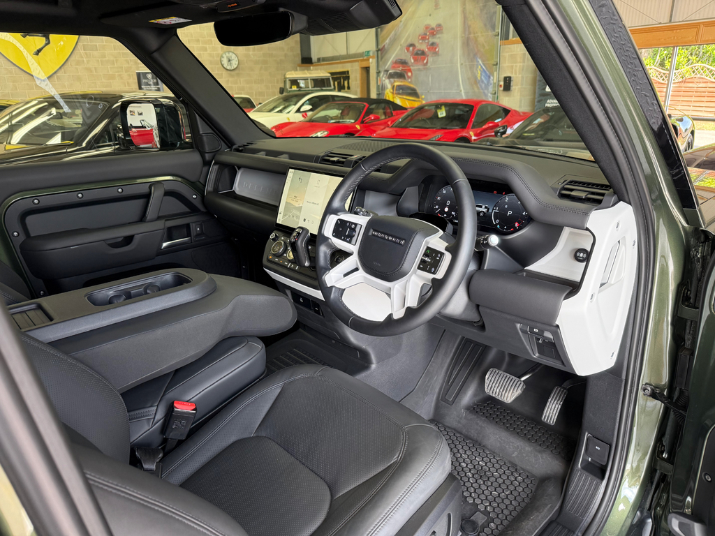 Land Rover Defender 90 3.0 D250 Hard Top X-dynamic Se 3 Seat Grey #20