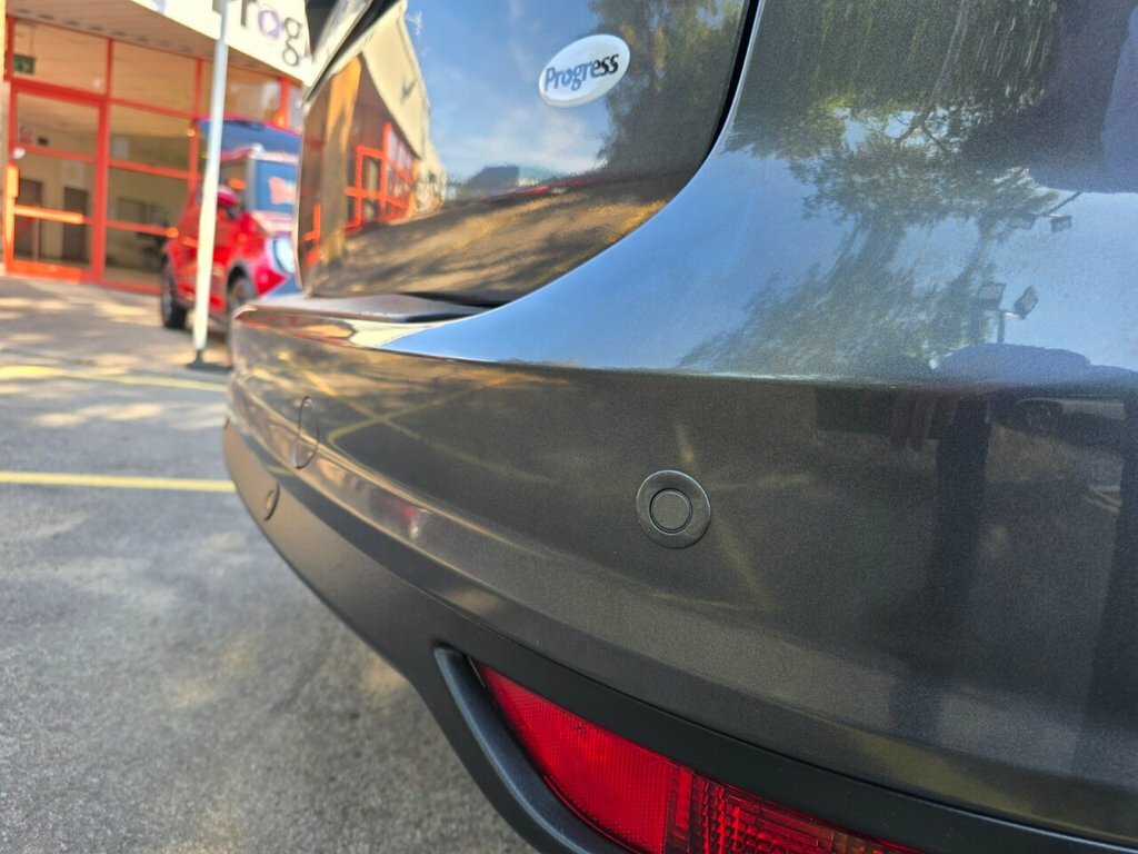 Ford C-Max 1.6L Zetec Grey #3