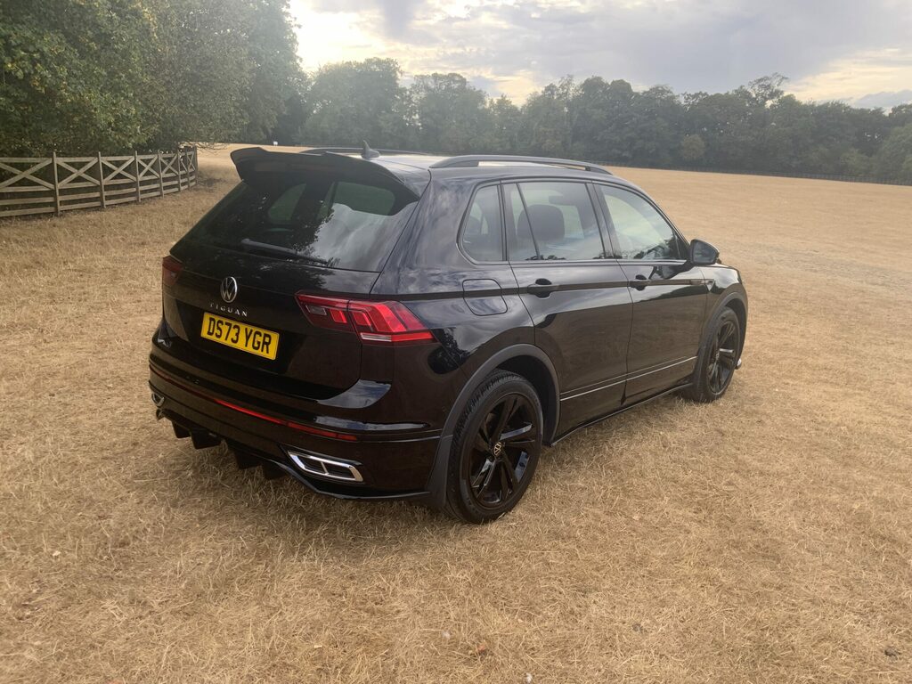Volkswagen Tiguan 1.5 Etsi Mhev R-line Dsg Euro 6 Ss Black #14