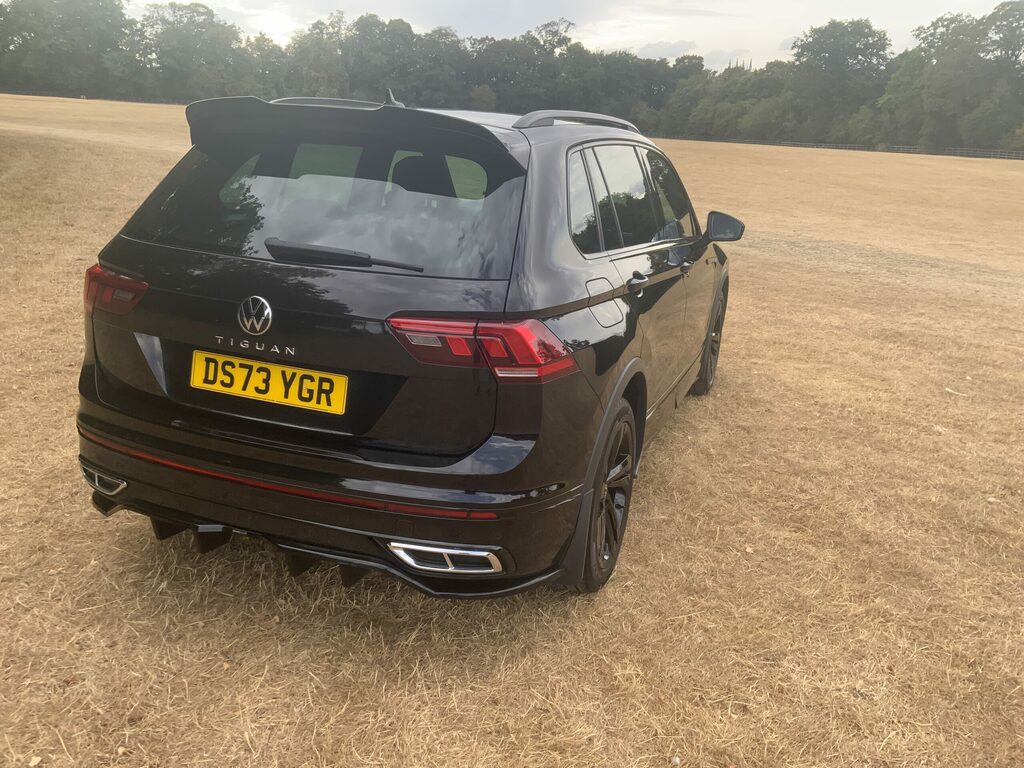 Volkswagen Tiguan 1.5 Etsi Mhev R-line Dsg Euro 6 Ss Black #13