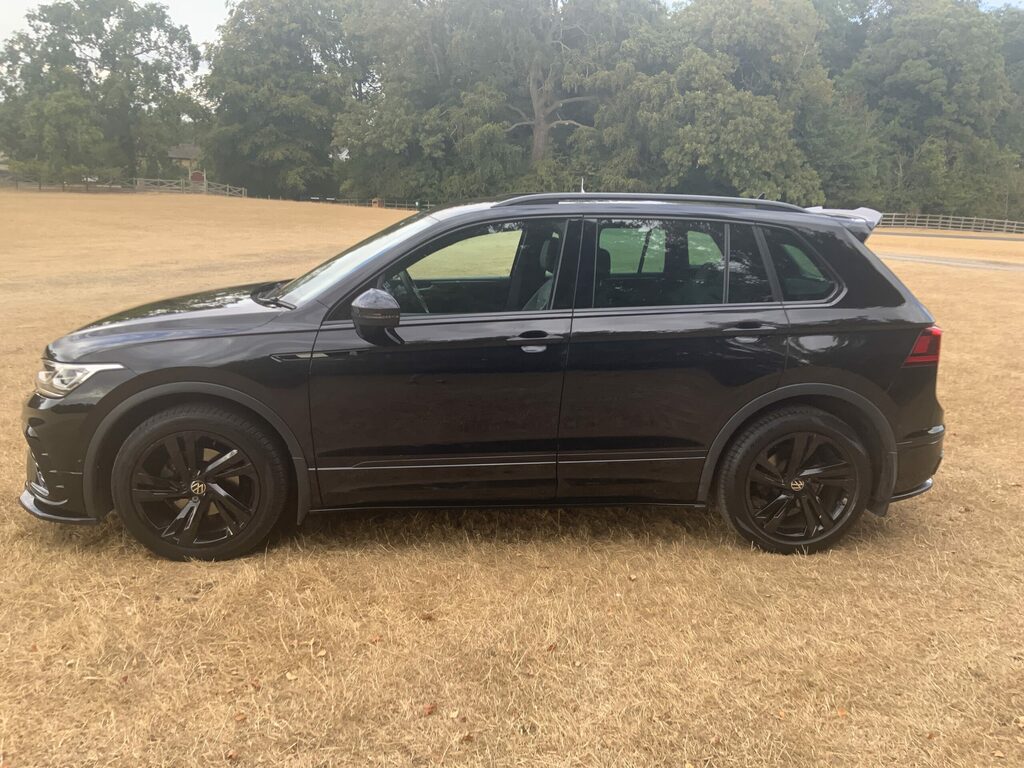Volkswagen Tiguan 1.5 Etsi Mhev R-line Dsg Euro 6 Ss Black #16