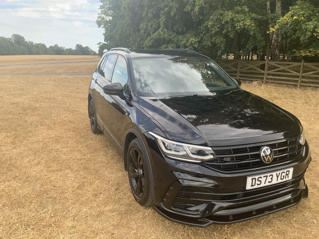 Volkswagen Tiguan 1.5 Etsi Mhev R-line Dsg Euro 6 Ss Black #2
