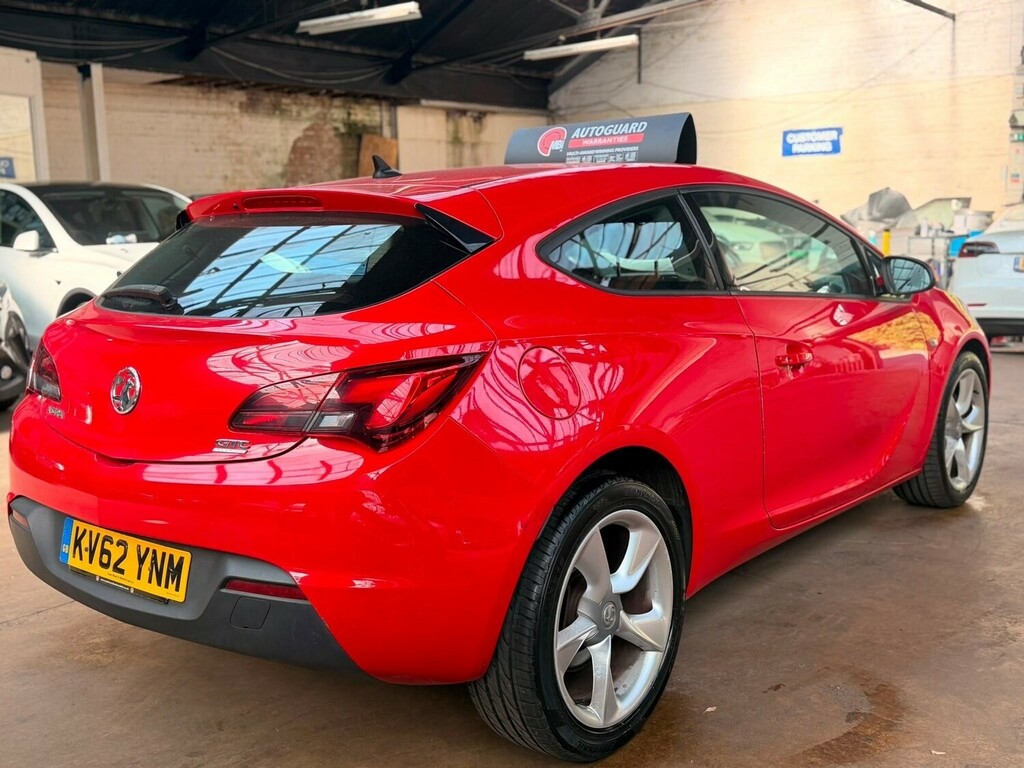 Vauxhall Astra GTC 1.4T 16V Sport Hatchback Red #5