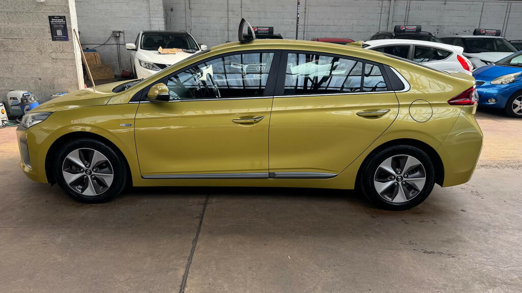 Hyundai Ioniq 88Kw Premium Se 28Kwh Hatchback Yellow #4