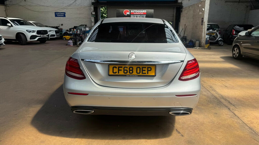 Mercedes-Benz E Class E220d Se 9G-tronic Saloon Silver #3