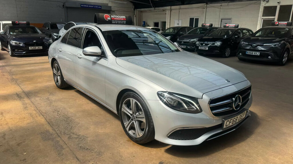 Mercedes-Benz E Class E220d Se 9G-tronic Saloon Silver