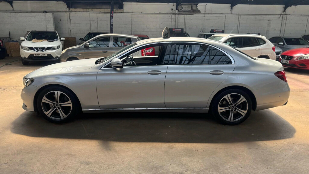 Mercedes-Benz E Class Estate 2.0 E220d Amg Line Premium G-tronic Euro Black #7