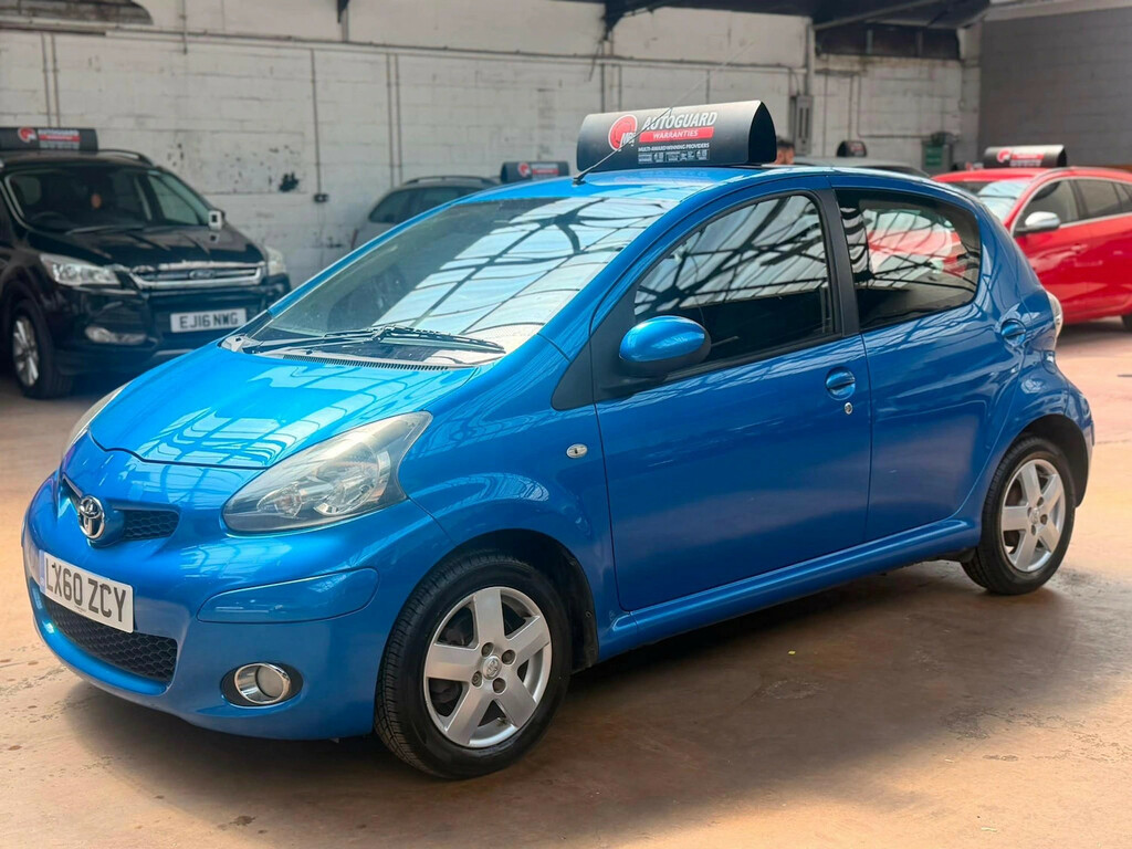 Toyota Aygo 1.0 Vvt-i Blue Mmt Hatchback Blue #2