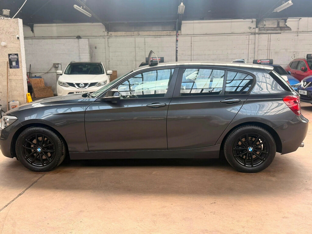 BMW 1 Series 120D Se Step Hatchback AF12MYN Grey #5