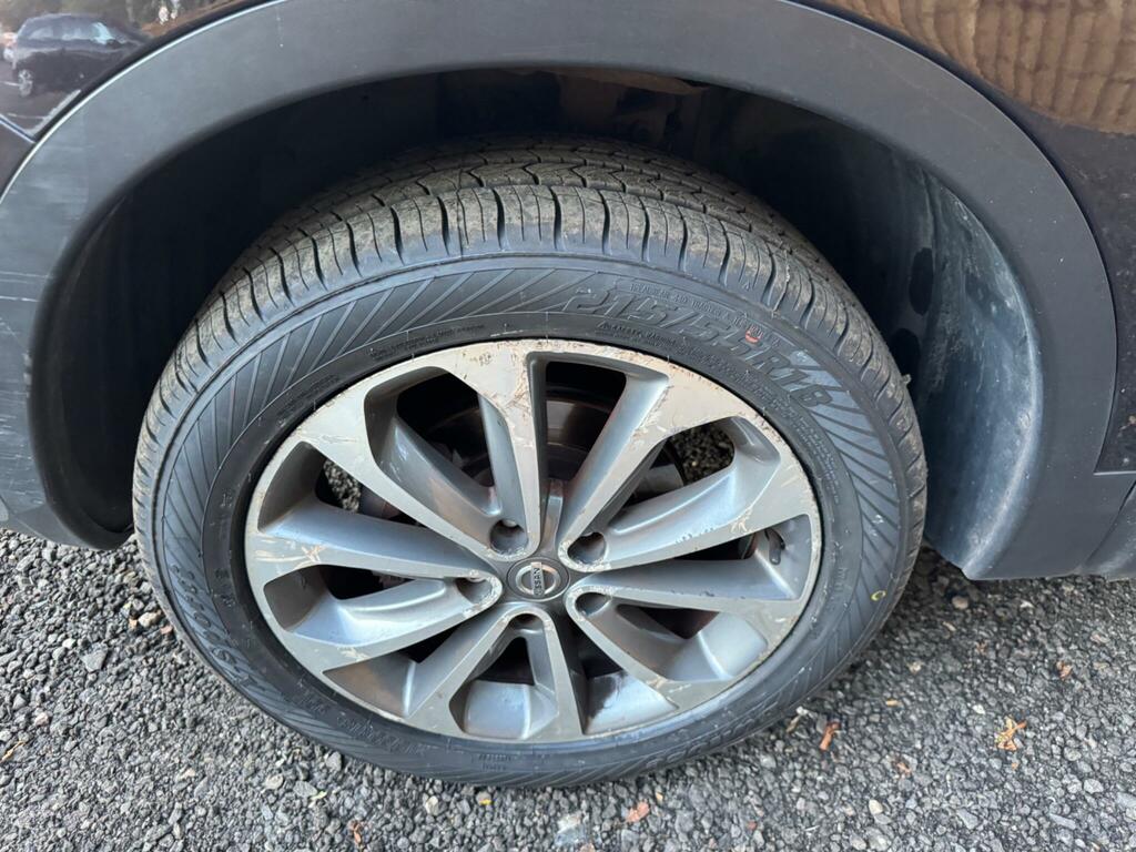 Nissan Qashqai Petrol Black #15