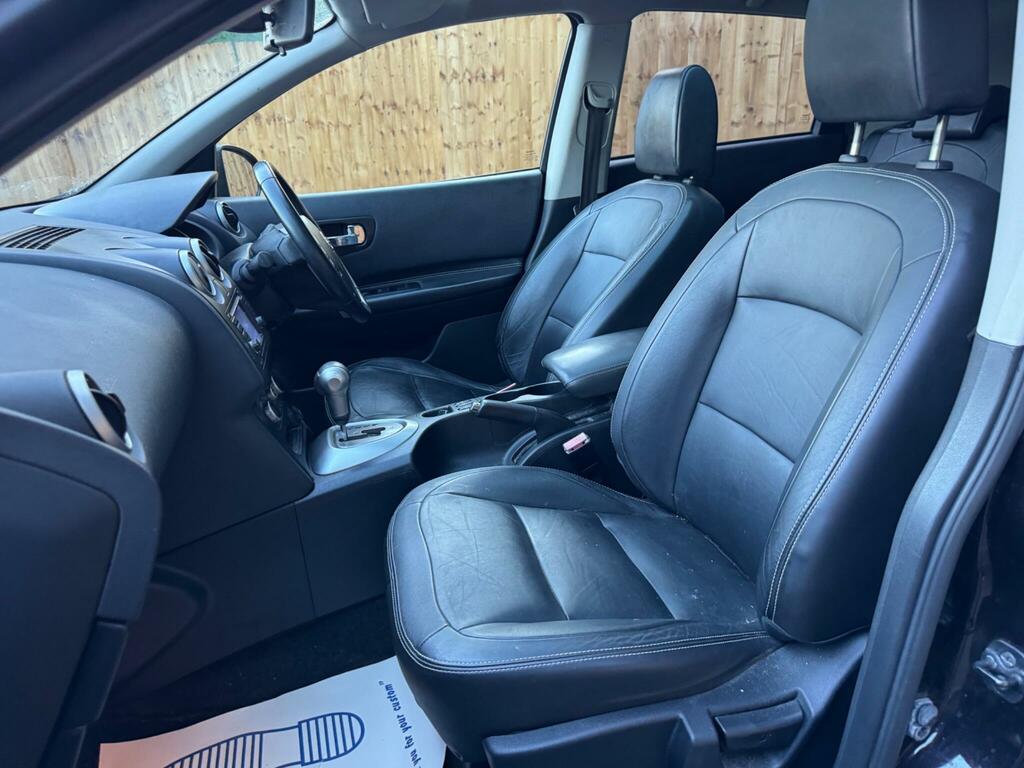 Nissan Qashqai Petrol Black #18