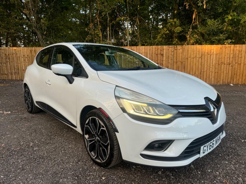 Renault Clio Dynamique S Nav White #3