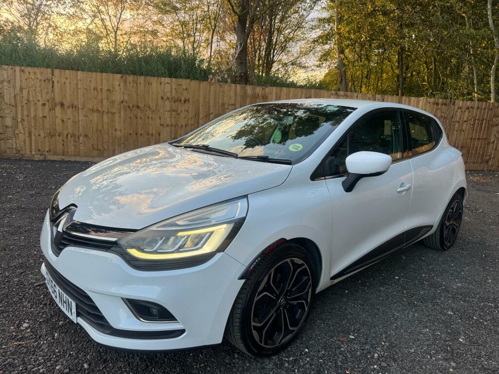 Renault Clio Dynamique S Nav White #6