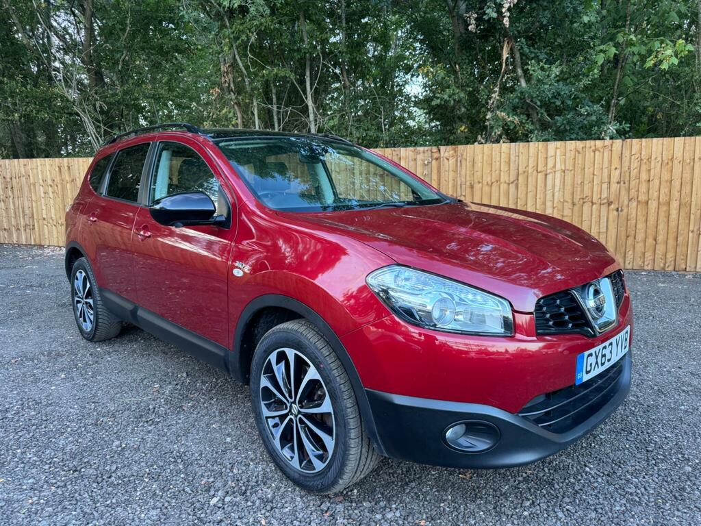 Nissan Qashqai+2 360 Red #3