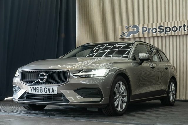Volvo V60 2.0 D4 Momentum Estate Euro 6 S S YN68GVA Grey #6