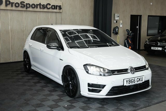 Volkswagen Golf 2.0 Tsi Bluemotion Tech R Hatchback Man White #6