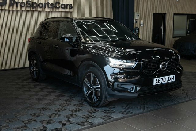 Volvo XC40 1.5H T5 Twin Engine Recharge 10.7Kwh R-design Suv Black #6