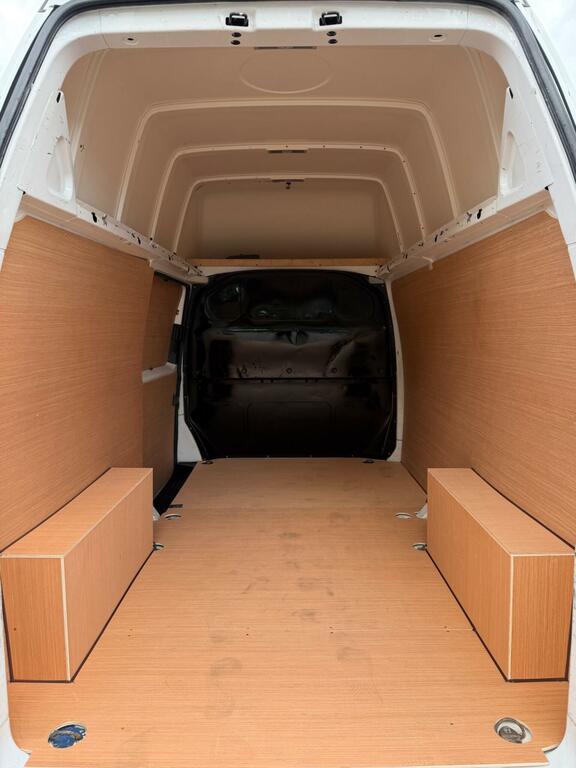 Volkswagen Transporter T28 Tdi Pv Highline Silver #30