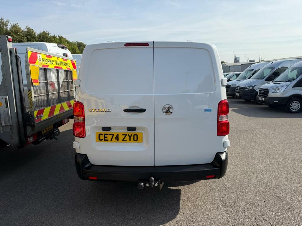Vauxhall Vivaro 2.0 Turbo D Prime XL Crew Van Lwb Euro 6 6Dr White #6