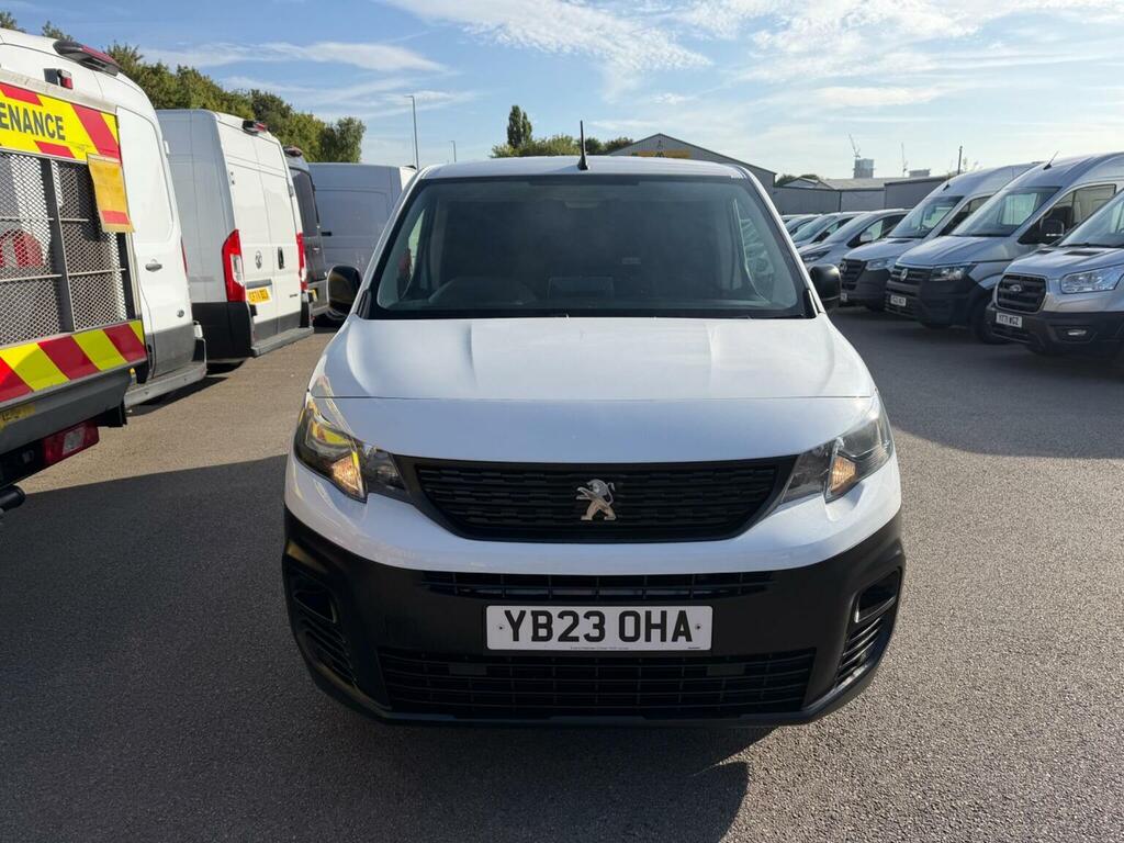 Peugeot Partner 1.5 Bluehdi 1000 Professional Premium Standard P White #2