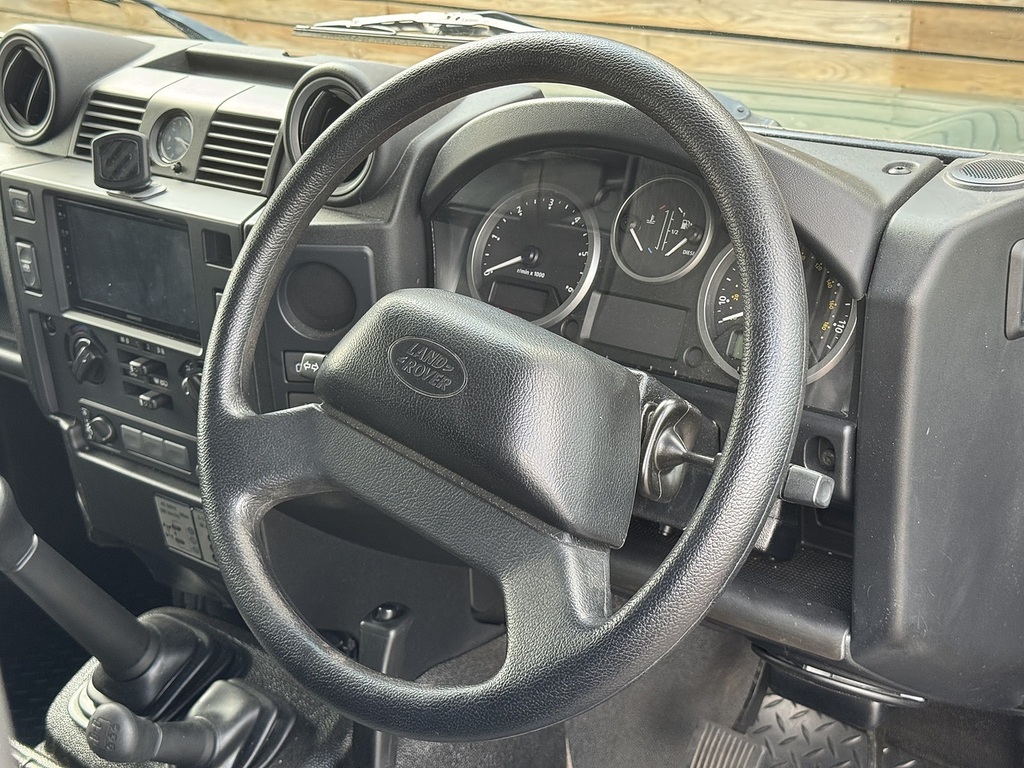 Land Rover Defender 90 201212 Tdci Great Example Low Miles Green #4