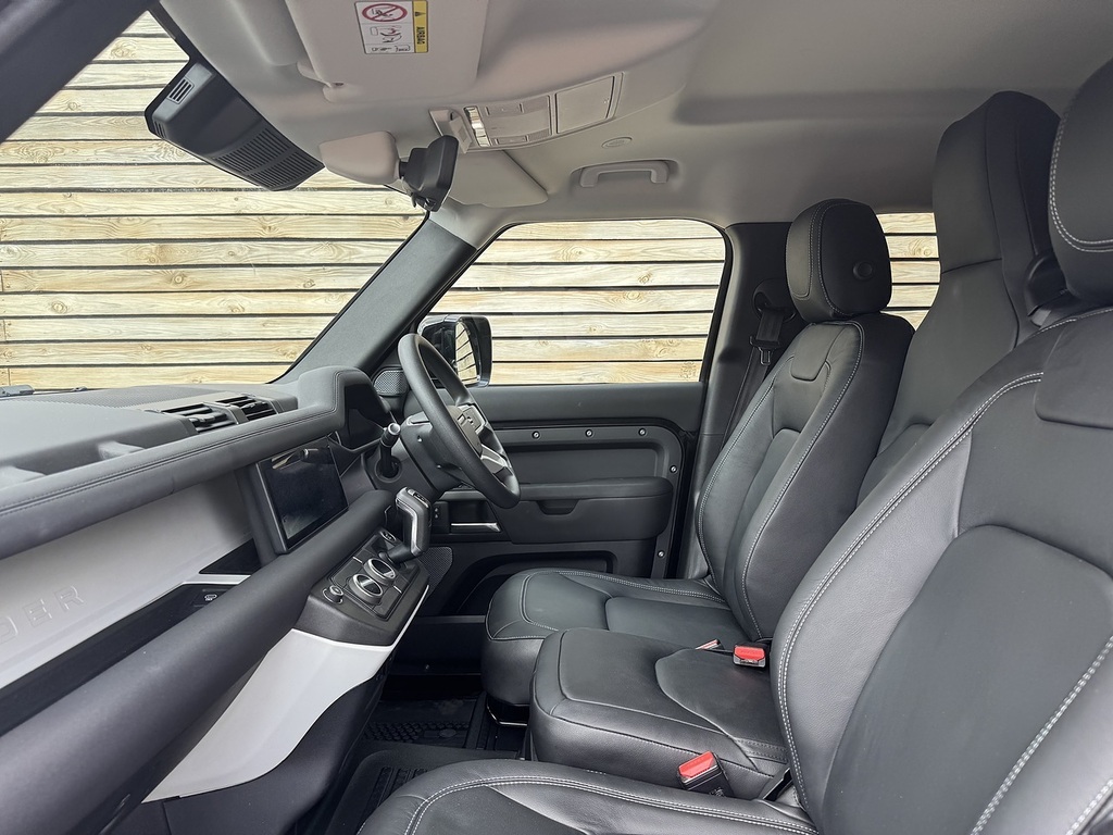 Land Rover Defender 110 P400e 110 X-dynamic Hse Grey #32