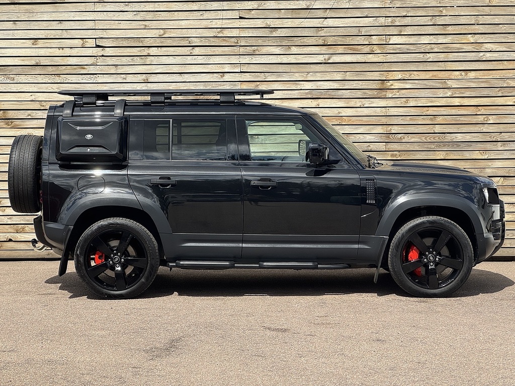 Land Rover Defender 110 P400e 110 X-dynamic Hse Grey #8