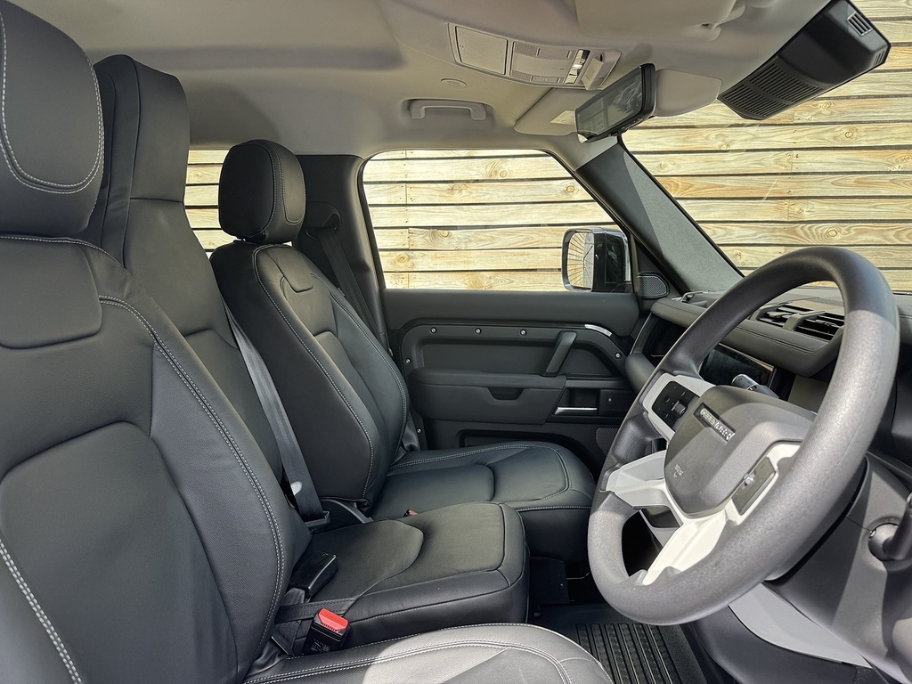 Land Rover Defender 110 P400e 110 X-dynamic Hse Grey #10